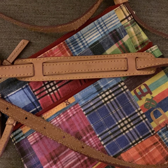 Dooney and Bourke crossbody bag - Picture 6 of 8